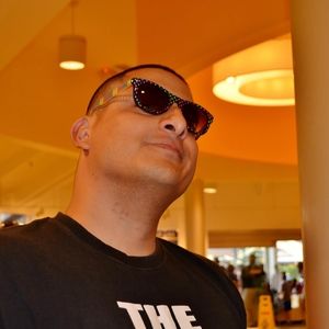 Meet your Posher, Victor